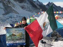 Eva Martinez Alpinistas Mexicanas en alcanzar la cumbre del Everest