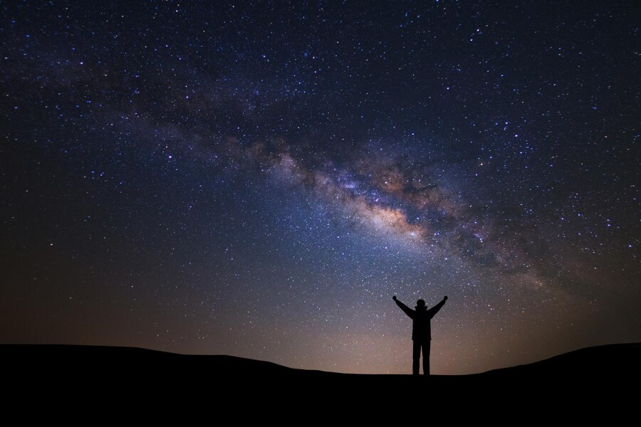 fotografia nocturna en montaña