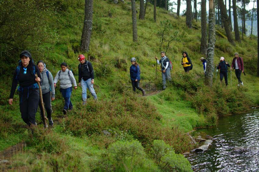 ruta otomi centro ceremonial otomi travesia senderismo hiking montañismo cdmx
