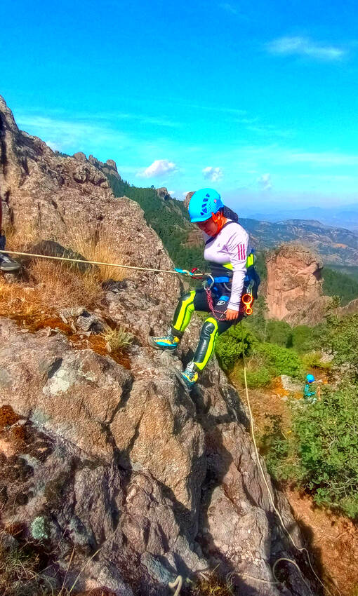 Cañonismo Brujitas Mineral del Chico Hidalgo Senderismo Laberinto de Roca Miradores Cañonismo Brujitas Mineral del Chico Hidalgo Senderismo Laberinto de Roca Miradores