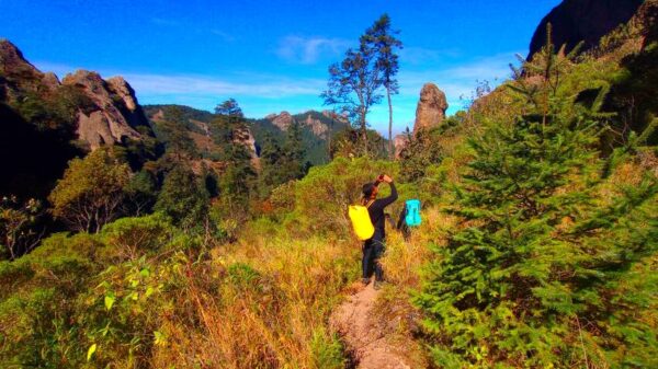 Cañonismo Brujitas Mineral del Chico Hidalgo Senderismo Laberinto de Roca Miradores Cañonismo Brujitas Mineral del Chico Hidalgo Senderismo Laberinto de Roca Miradores
