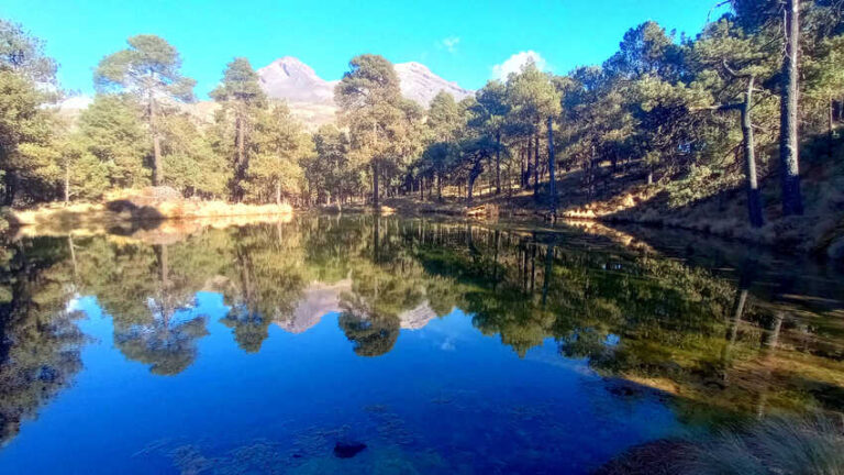 Senderismo Cascada Congelada, Laguna de Nahualac, Rapel en Cascada, Nahualac, Iztaccihuatl, Camping, Mexico, Hiking, Guías de Montaña, Rutas de Montaña, Trekking, Aventura, Montañismo