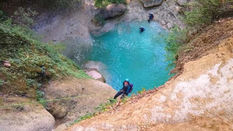 0dcb5167afab2c425893ffd684b0d244 Ruta de Cañonismo Rapel en Cascadas Pozas Azules Aventura Guías de Montaña Senderismo Hiking Mexico Deportes Extremos