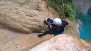 41a310aafaa16822f3c41ac4e647cff2 Ruta de Cañonismo Rapel en Cascadas Pozas Azules Aventura Guías de Montaña Senderismo Hiking Mexico Deportes Extremos