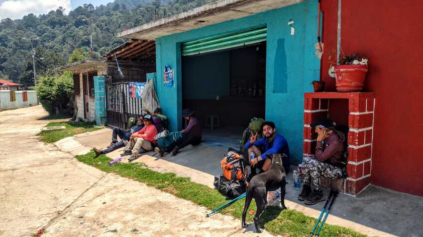 Senderismo en Mexico Nevado de Toluca Raices Valle de Bravo CDMX Guías de Montaña Travesías de Montaña Mariposa Monarca
