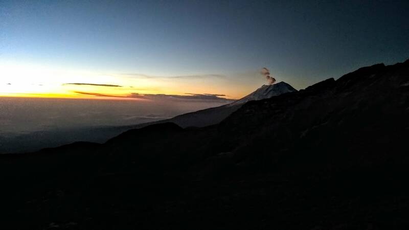 271889461_1908109909375013_2520151689021405639_n Izta desde raíz, puebla, cdmx, alta montaña, guías de montaña, senderismo, montañismo, deportes extremos, cumbre, nevada